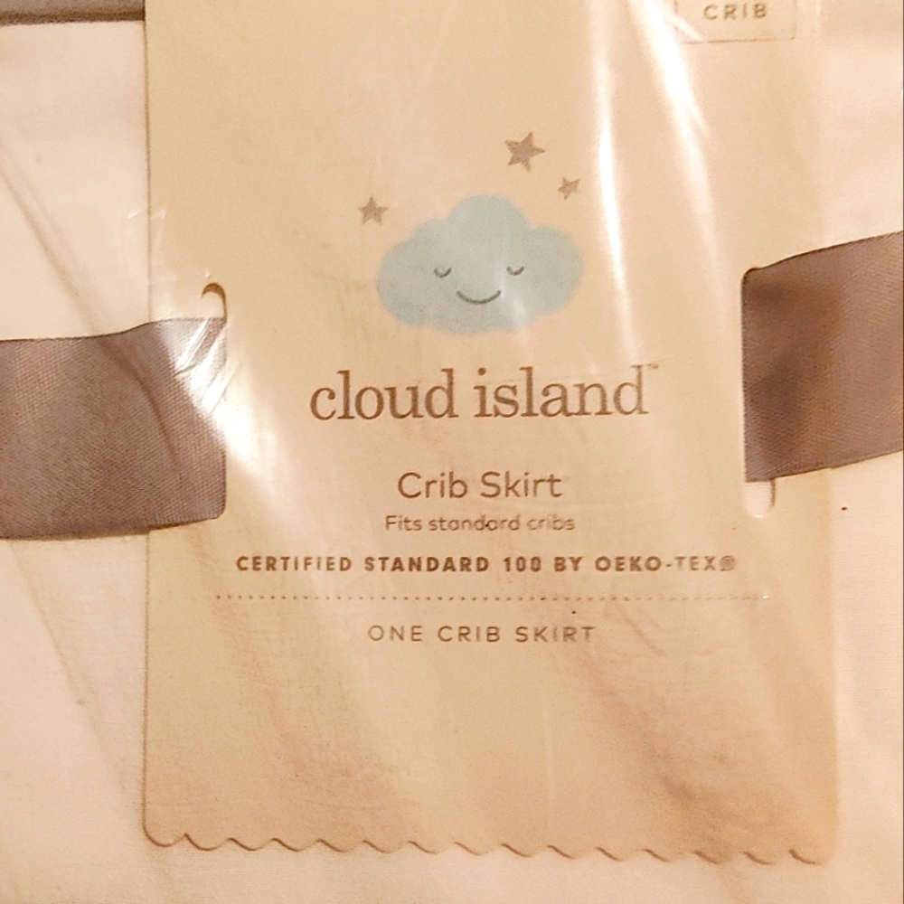 Brand New Cloud island crib skirt
